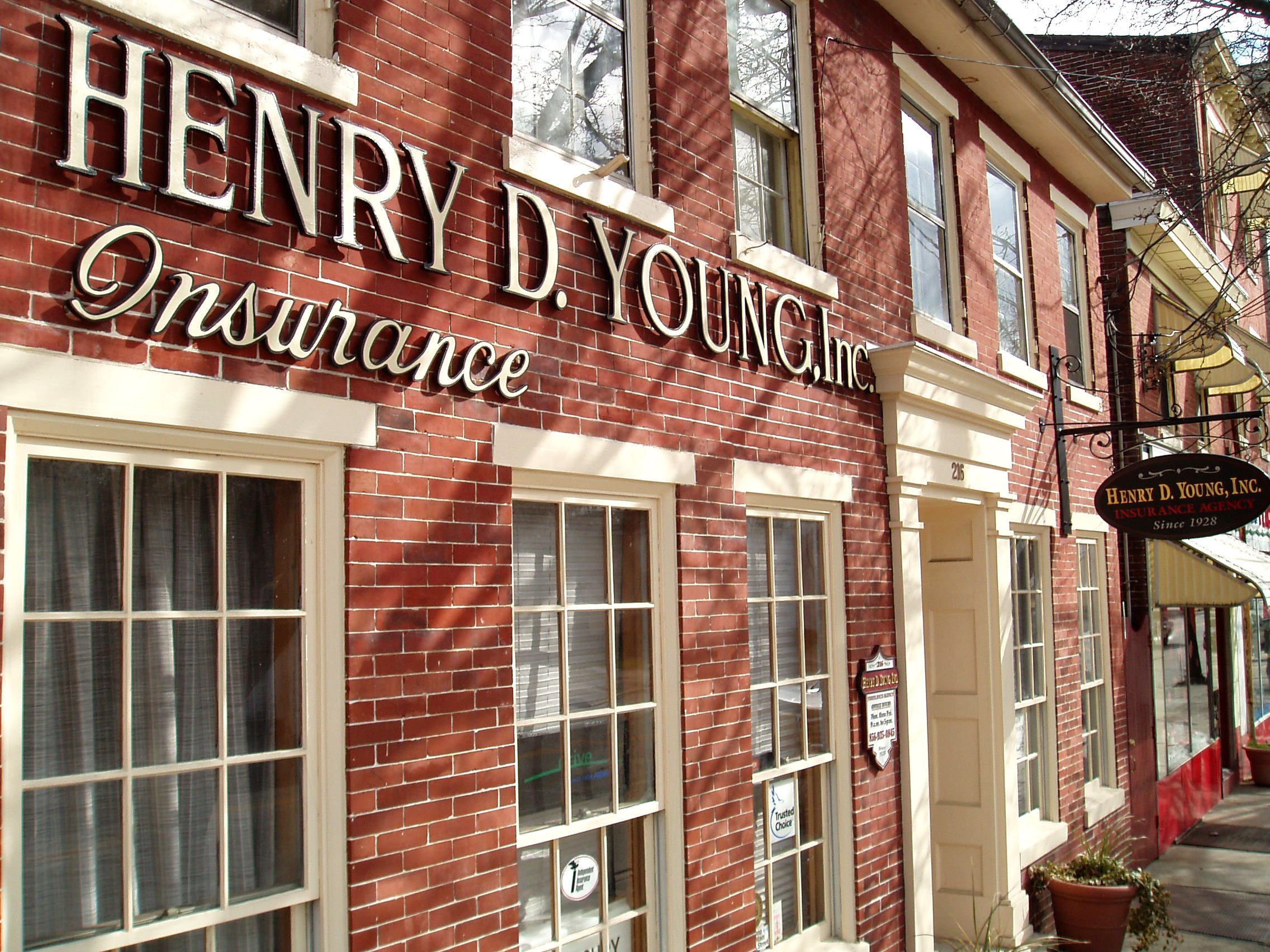 Henry D Young Inc Insurance Agency, 216 East Broadway, Salem, NJ 08079-0557, www.hdyoung.com, insure@hdyoung.com, 856.935.0845, 856.935.4223 fax